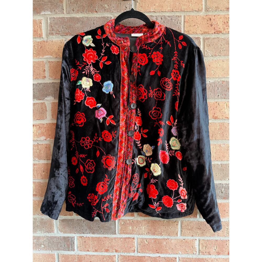 White Stage Floral Vintage Velvet Embroidered Jacket Size Small 4/6